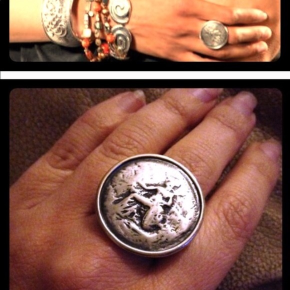 Silpada Jewelry - Gorgeous retired Silpada silver coin ring size 7